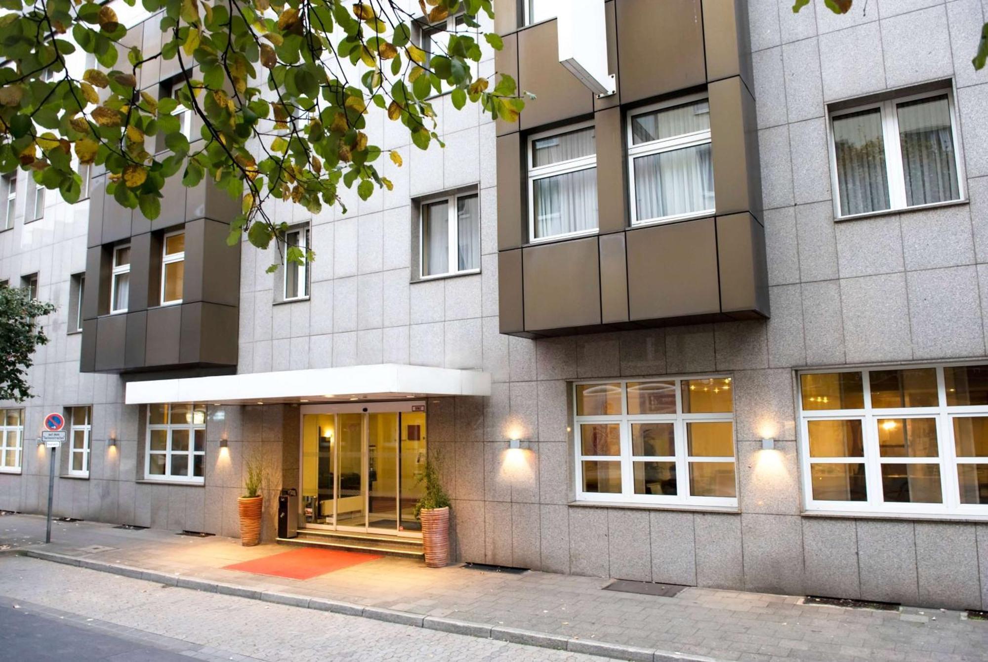 Wyndham Garden Duesseldorf City Centre Koenigsallee — Fotos 3